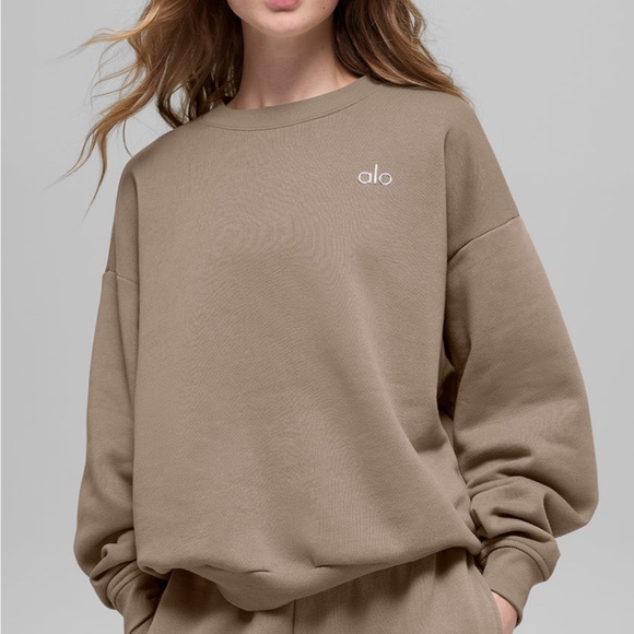 ALO Yoga スウェット　上下セット　Taupe Kris Jenner Alo Yoga Lounge Set
